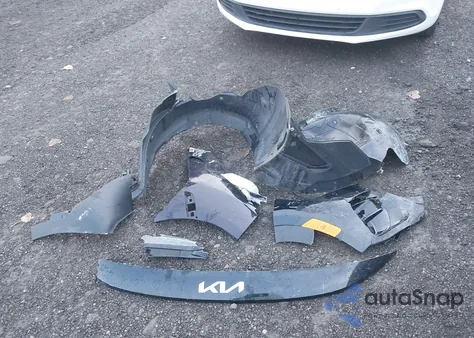 2025 Kia Seltos Lx from USA, damaged, VIN KNDEPCAA7S7683853
